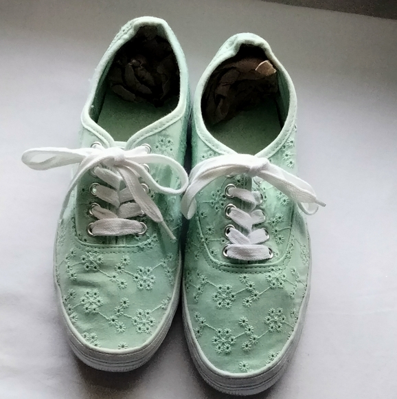 Mint Green Lace Sneakers - Picture 1 of 10